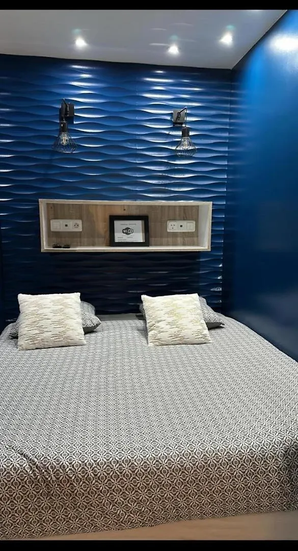 Chambre Love Luxe Monaco Beausoleil 2*,  France